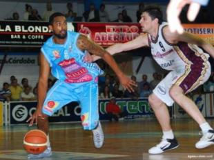 A puro coraje, 9 de Julio venci� a Lan�s y sigue creciendo