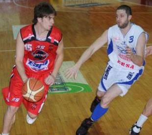 Central no pudo con Regatas