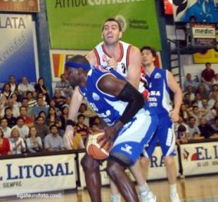 Regatas �conden� a San Mart�n