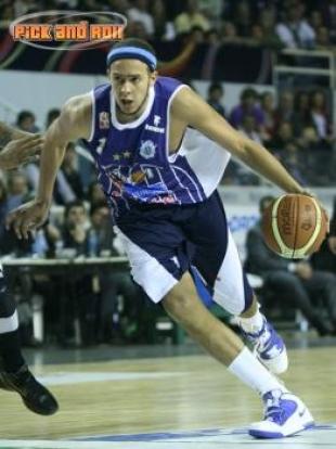 Nicols Laura llega a Weber Baha Estudiantes