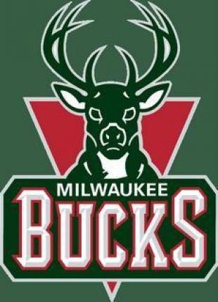 Milwaukee gan con Delfino de titular