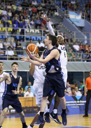 El U16 no dio el batacazo e ir por el bronce