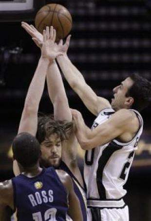 Gran produccin de Manu en la victoria de los Spurs