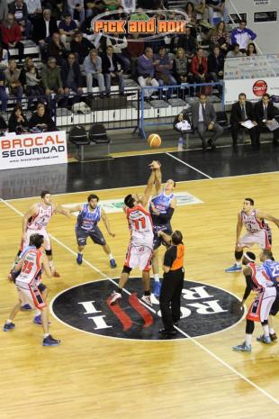 El segundo cl�sico finalmente se jugar� en el Polideportivo