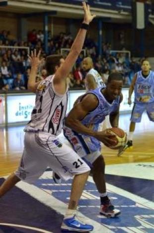 Jerome Meyinsse es el nuevo for�neo de Regatas