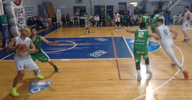 Atenas puso primera en el Sper 8