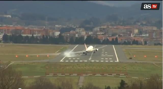 El incre�ble aterrizaje del Chapu Nocioni