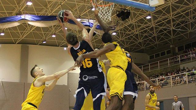 Obras no pudo con UCAM Murcia