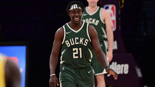 Bucks acordaron la renovacin de Jrue Holiday