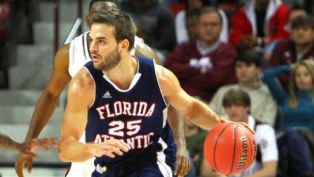 Lanus carga la escopeta en el per�metro