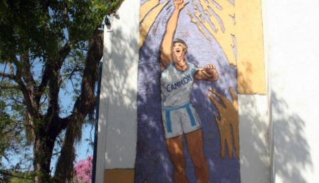 Regatas Corrientes tiene su mural