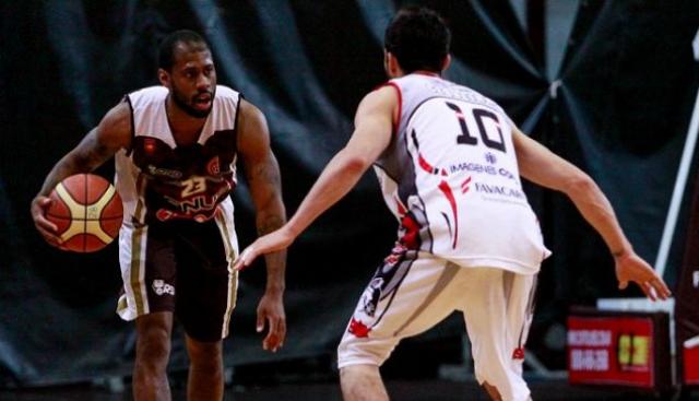 Lan�s lo gan� sin problemas