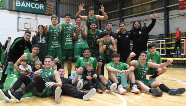 Barrio parque se meti� en cuartos