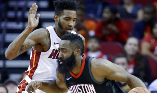 Rockets solvente, Timberwolves en alza