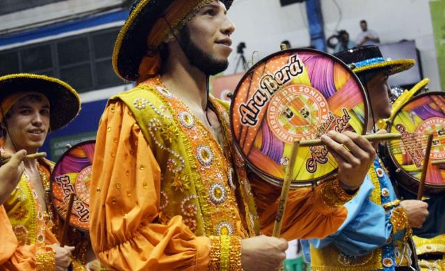 Fiesta y pasin en el clsico correntino