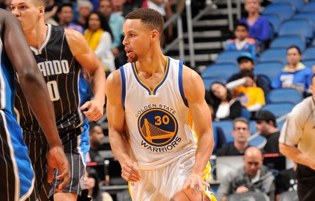 Curry rompe rcords y los Warriors estn en playoffs