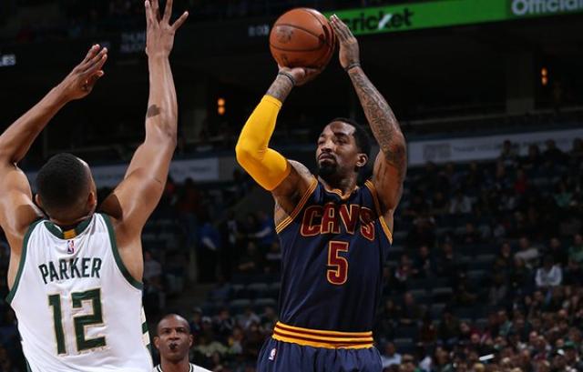 Cleveland bombarde Milwaukee