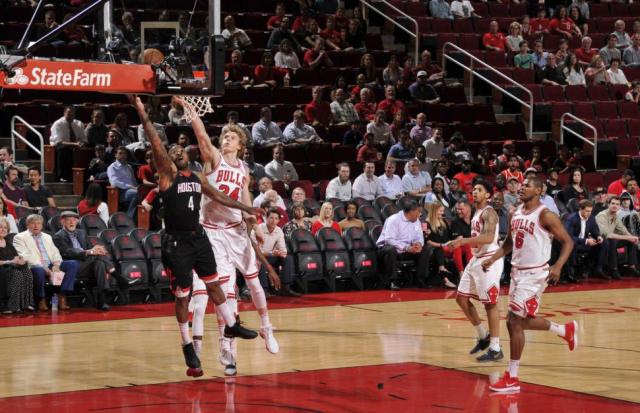 Toronto y Houston vencieron en sus rodeos