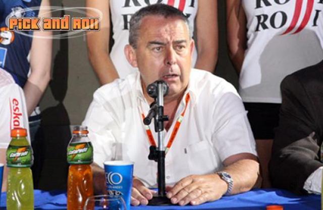 Robles: ��Por qu� debemos cerrar la Liga con vos adentro?�