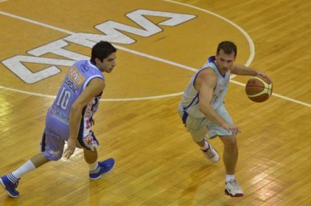 El Azul y oro brillo en el Paran�