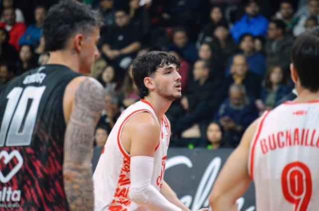 San Isidro gan� en Salta y avanz� a cuartos de final