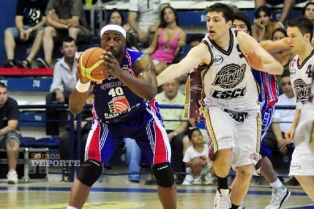 Lan�s tambi�n se trep� a la punta