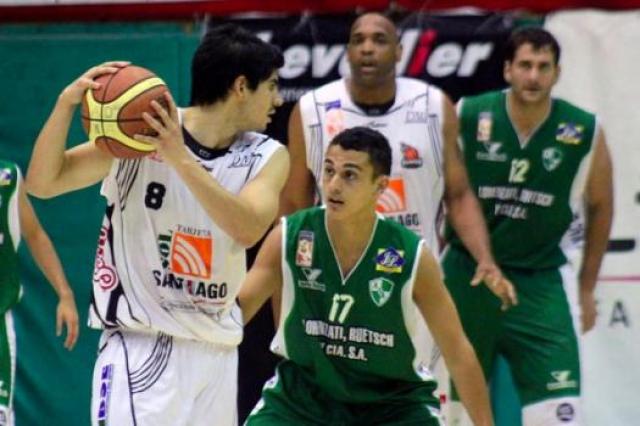 El Negro dio c�tedra en la docta