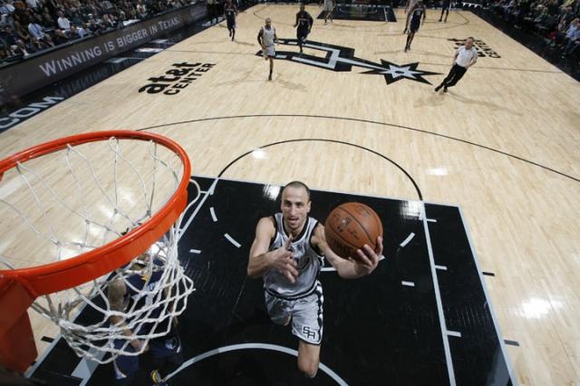 Victoria de los Spurs en el regreso de Manu