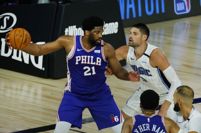 Joel Embiid y Tobias Harris hicieron festejar a los Sixers