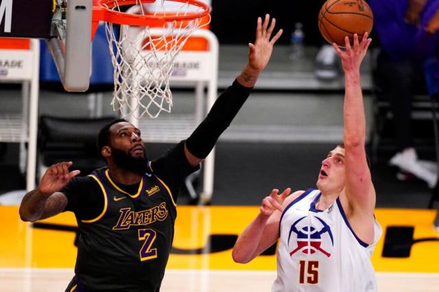 Denver perdi con Lakers pese a asegurar su lugar en Playoffs