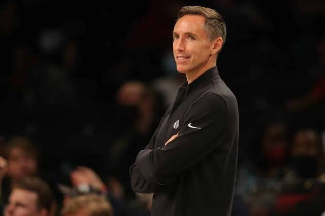 El primero en irse: Steve Nash