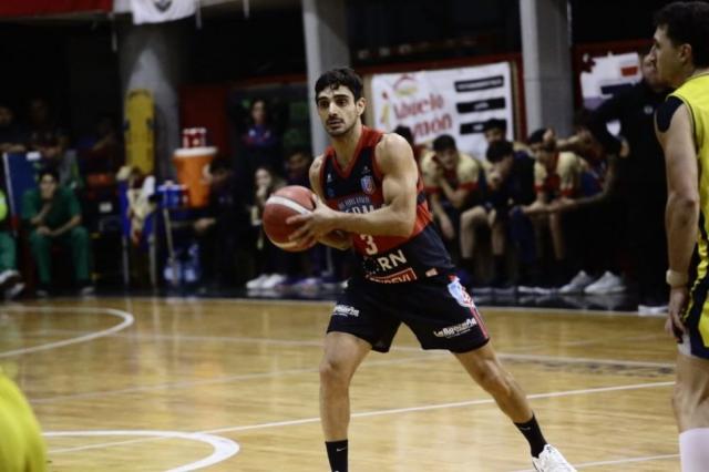 Deportivo Viedma volvi� a imponerse sobre Centenario