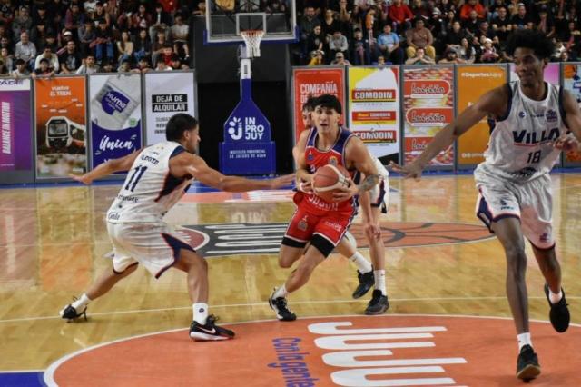 Villa San Mart�n fue m�s efectivo en Jujuy y pas� a octavos