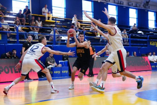 Obras super� al Cuervo y a�n sue�a con el cuarto puesto