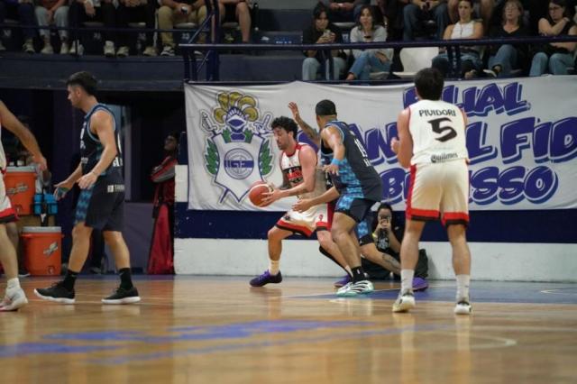 Gimnasia dio vuelta un partidazo y se puso 2-1