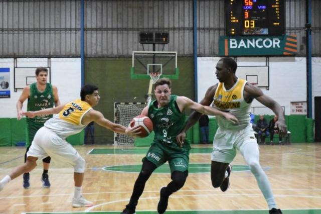 Barrio parque se meti� en cuartos