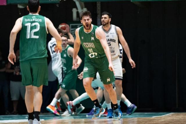 Lezcano sostuvo el pulso y Ferro qued� 2-0