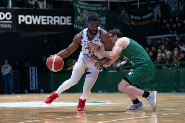 Lezcano sostuvo el pulso y Ferro qued� 2-0