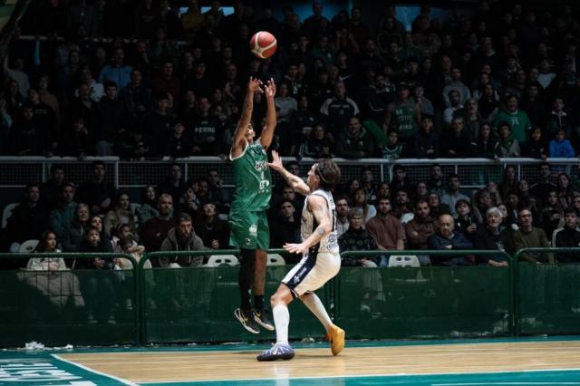 Lezcano sostuvo el pulso y Ferro qued� 2-0