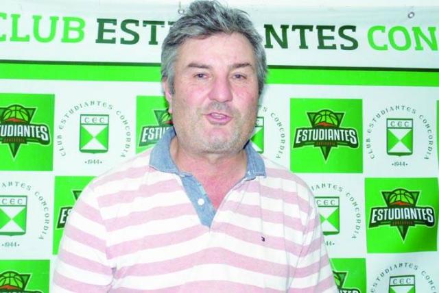 Agosti: "Si jugamos Liga con Chiche (Japez) de DT, mejor"