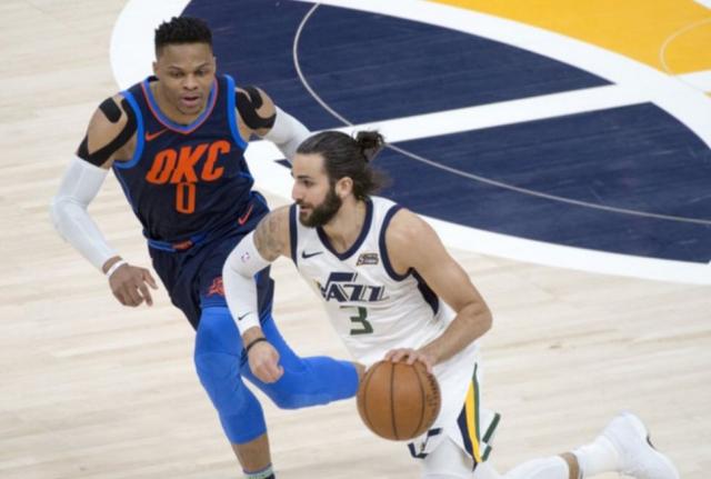 Rockets y Jazz a un paso de semifinales