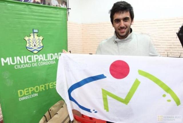 Campazzo fue agasajado por el club Municipal