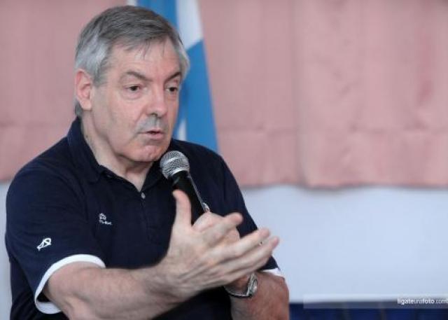 Eduardo Bell�n a fondo