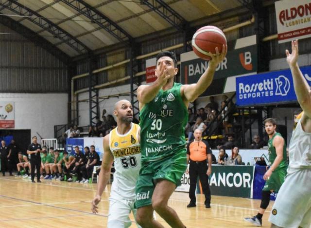 Barrio Parque se qued� con el primero