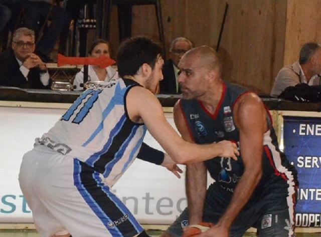 Tiro derrot a Ober y jugar ante Unin