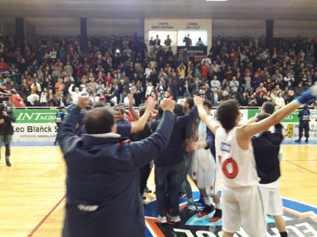 Olimpia de Paran ascendi al Federal