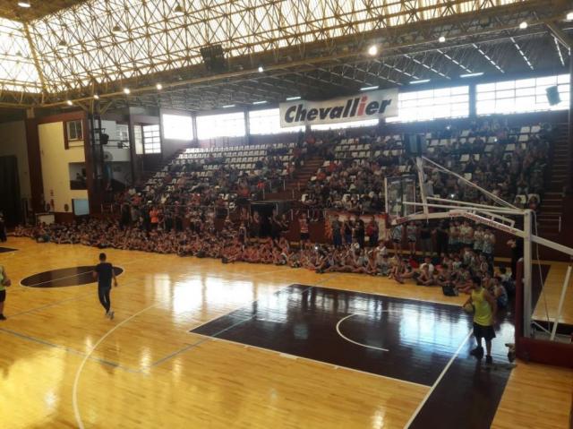 Lanus con minibasquet y a la espera del Federal