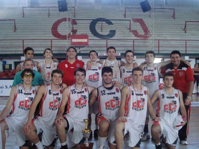 Juli�n Pagura se va de Ciclista tras 10 a�os de t�tulos