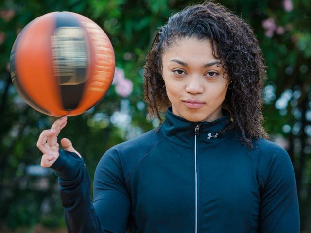 Tatyanna Pogonza-Dumas: la otra Argentina que suea con la WNBA