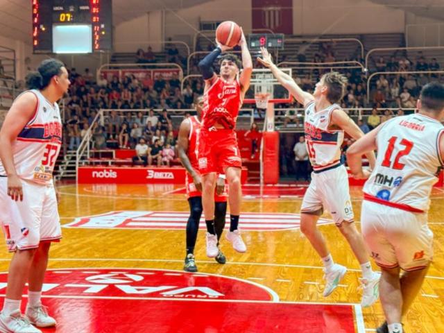 Norte: Salta Basket y San Isidro a paso firme